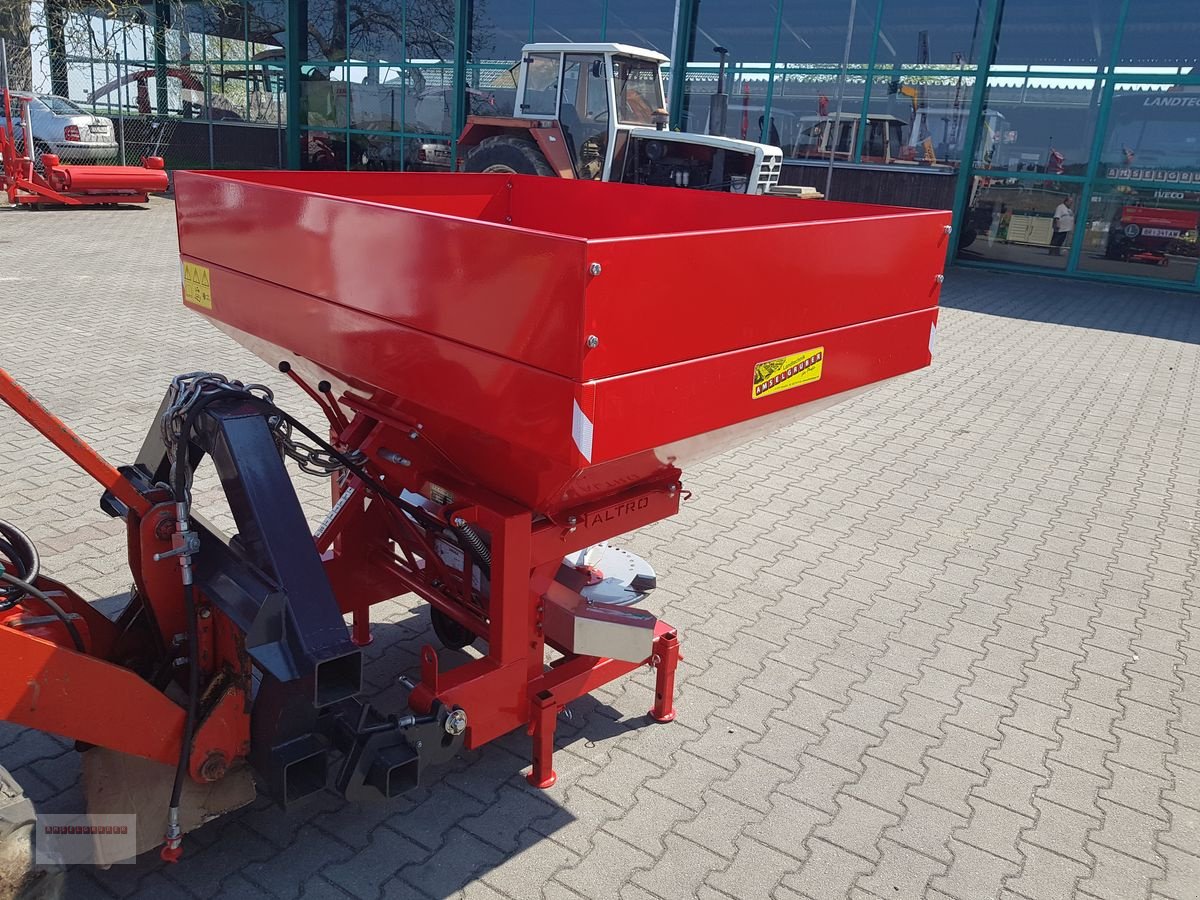 Düngerstreuer des Typs Sonstige DOMINATOR ECO 800/1200 NEU AKTION, Neumaschine in Tarsdorf (Bild 9)